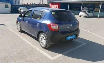 Renault Sandero 2014 года за 2 200 000 тг. в Шымкент фото 4