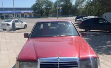 Mercedes-Benz W124 1992 года за 1 500 000 тг. в Уральск фото 2