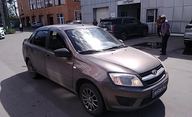 LADA (ВАЗ) Granta 2018 года за 3 000 000 тг. в Костанай фото 3