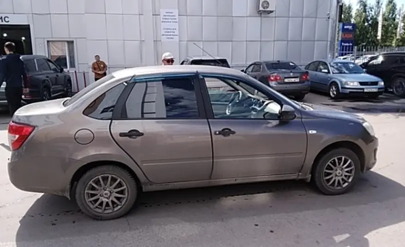 LADA (ВАЗ) Granta 2018 года за 3 000 000 тг. в Костанай фото 4