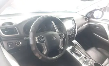 Mitsubishi Pajero Sport 2018 года за 15 000 000 тг. в Астана фото 5
