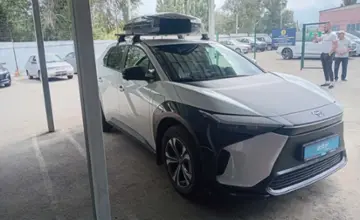 Toyota bZ4X 2023 года за 10 000 000 тг. в Алматы фото 3