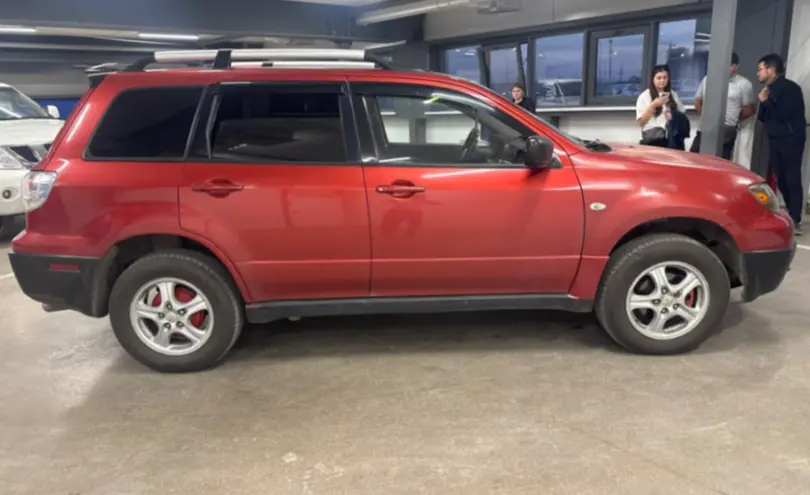 Mitsubishi Outlander 2002 года за 3 500 000 тг. в Астана фото 4
