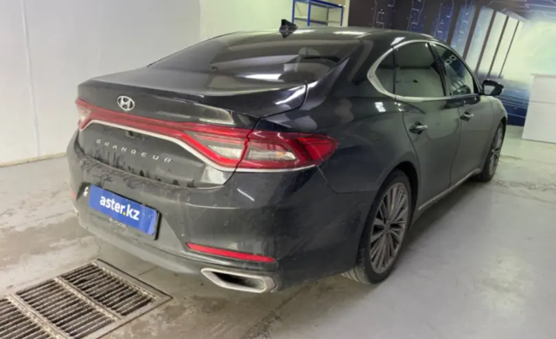 Hyundai Grandeur 2017 года за 10 000 000 тг. в Павлодарская область