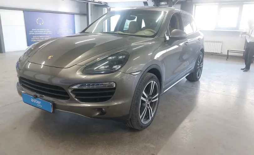 Porsche Cayenne 2012 года за 15 000 000 тг. в Астана