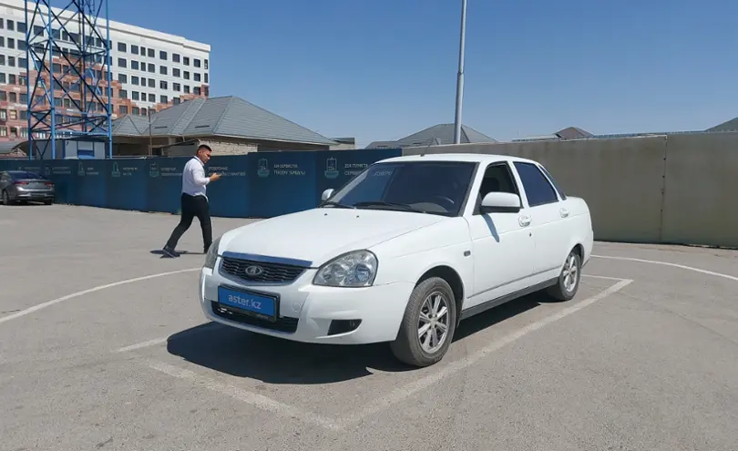 LADA (ВАЗ) Priora 2014 года за 2 500 000 тг. в Шымкент
