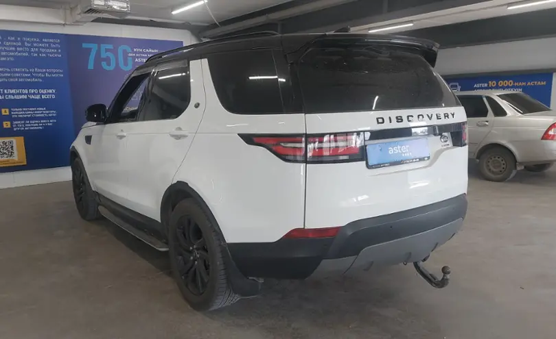 Land Rover Discovery 2017 года за 16 000 000 тг. в Астана фото 4