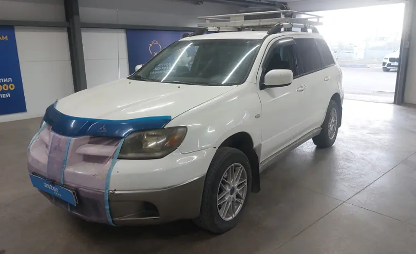 Mitsubishi Outlander 2003 года за 3 500 000 тг. в Астана
