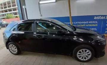 Kia Ceed 2022 года за 9 000 000 тг. в Астана фото 4