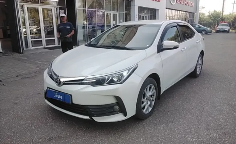 Toyota Corolla 2017 года за 8 500 000 тг. в Актобе