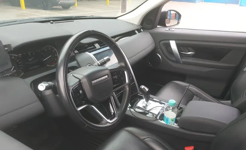 Land Rover Discovery Sport 2022 года за 26 000 000 тг. в Алматы фото 5