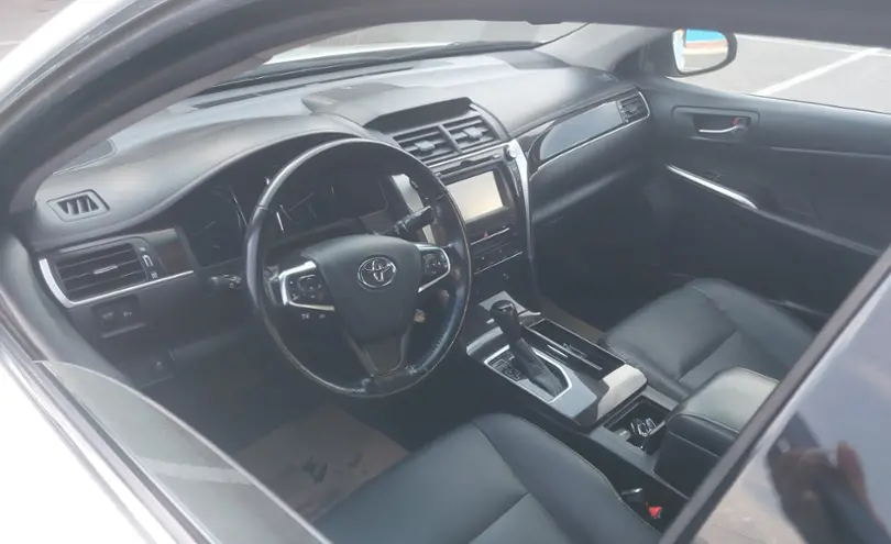 Toyota Camry 2017 года за 12 000 000 тг. в Алматы фото 5