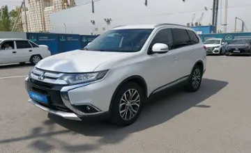 Mitsubishi Outlander 2018 года за 9 800 000 тг. в Шымкент фото 1