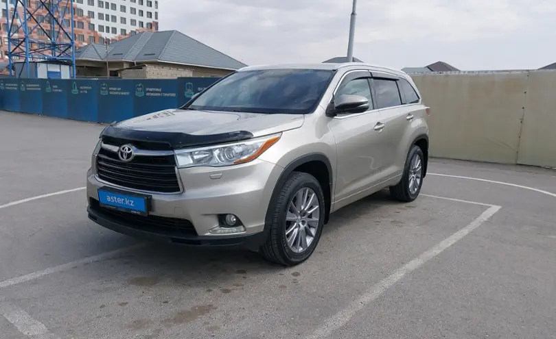 Toyota Highlander 2015 года за 12 200 000 тг. в Шымкент