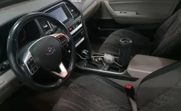 Hyundai Sonata 2018 года за 8 500 000 тг. в Астана фото 5