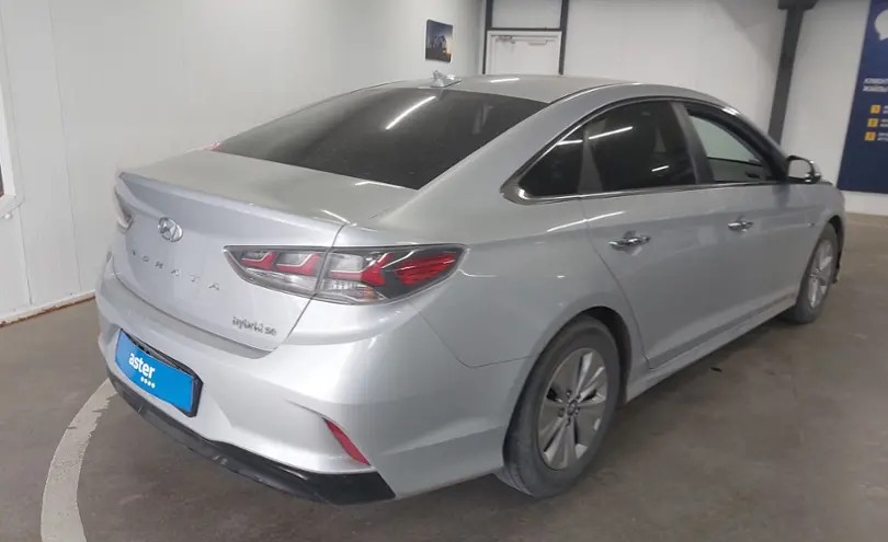 Hyundai Sonata 2018 года за 8 500 000 тг. в Астана фото 3