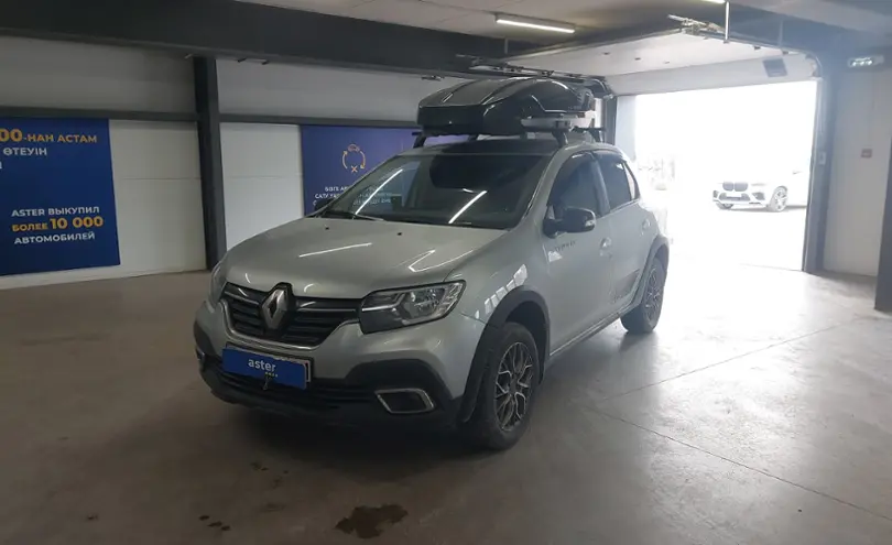 Renault Sandero 2022 года за 6 500 000 тг. в Астана