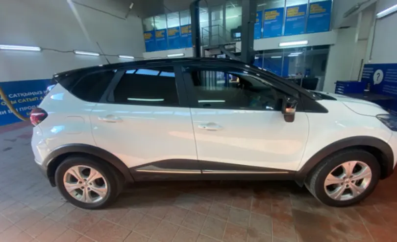 Renault Kaptur 2016 года за 6 500 000 тг. в Астана фото 4
