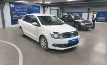 Volkswagen Polo 2013 года за 3 500 000 тг. в Астана фото 2