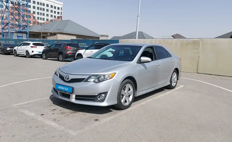 Toyota Camry 2014 года за 9 200 000 тг. в Шымкент