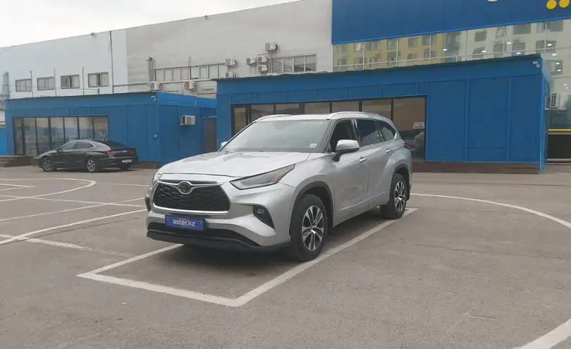 Toyota Highlander 2021 года за 20 000 000 тг. в Алматы