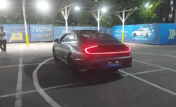 Hyundai Sonata 2023 года за 12 700 000 тг. в Алматы фото 4