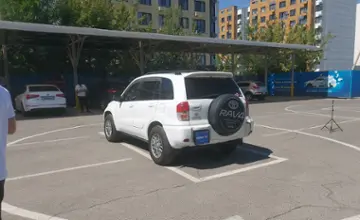 Toyota RAV4 2000 года за 5 000 000 тг. в Алматы фото 4