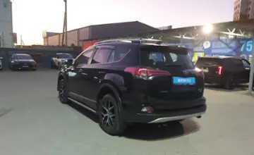 Toyota RAV4 2018 года за 14 000 000 тг. в Шымкент фото 4