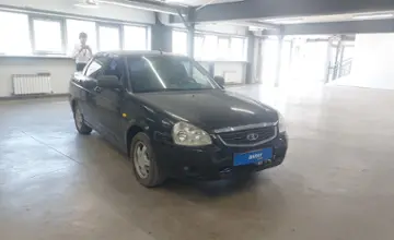 LADA (ВАЗ) Priora 2014 года за 2 500 000 тг. в Астана фото 2
