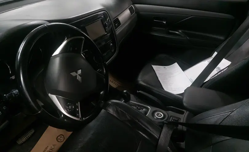 Mitsubishi Outlander 2013 года за 6 900 000 тг. в Астана фото 5