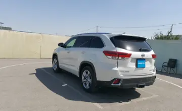 Toyota Highlander 2017 года за 17 400 000 тг. в Шымкент фото 4