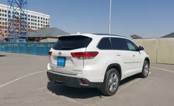 Toyota Highlander 2017 года за 17 400 000 тг. в Шымкент фото 3