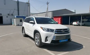Toyota Highlander 2017 года за 17 400 000 тг. в Шымкент фото 2