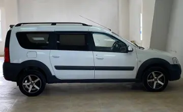 LADA (ВАЗ) Largus Cross 2018 года за 4 150 000 тг. в Уральск фото 4