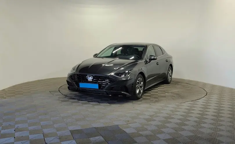 Hyundai Sonata 2022 года за 11 290 000 тг. в Алматы