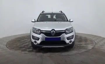 Renault Sandero 2015 года за 3 350 000 тг. в Астана фото 2