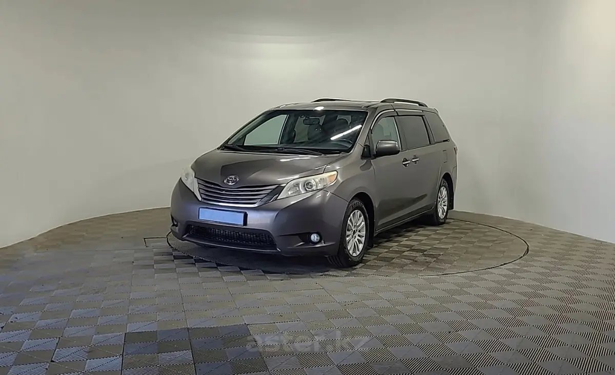 2015 Toyota Sienna