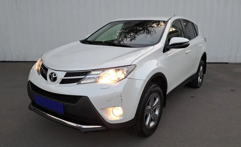 Toyota RAV4 2015 года за 10 290 000 тг. в Алматы