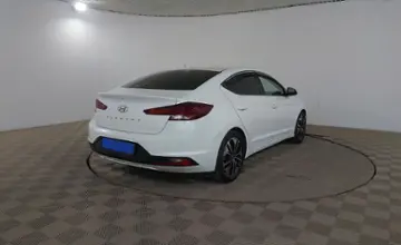 Hyundai Elantra 2018 года за 7 350 000 тг. в Шымкент