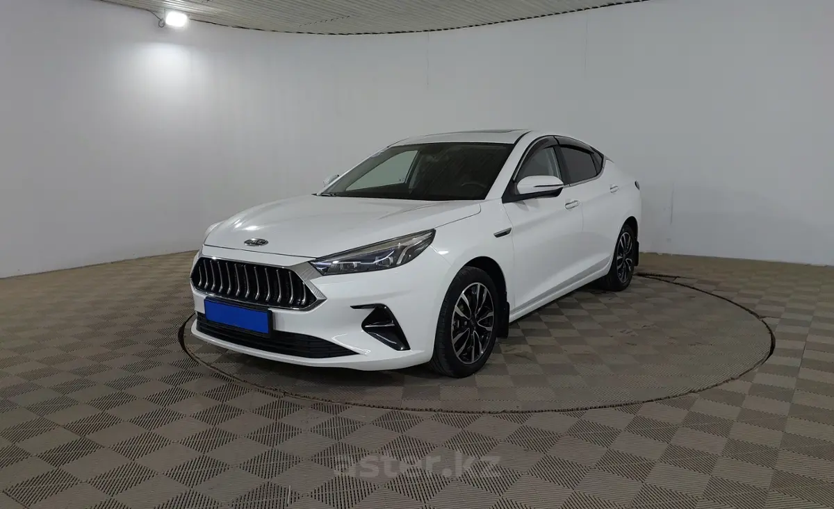 2022 JAC J7