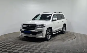 Toyota Land Cruiser 2020 года за 35 500 000 тг. в Алматы фото 1