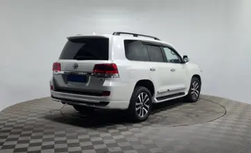 Toyota Land Cruiser 2020 года за 35 500 000 тг. в Алматы