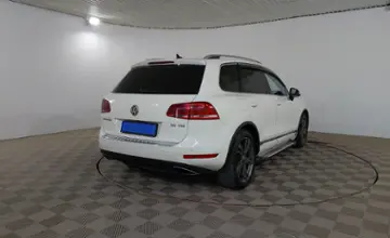 Volkswagen Touareg 2011 года за 8 990 000 тг. в Шымкент