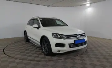 Volkswagen Touareg 2011 года за 8 990 000 тг. в Шымкент фото 3