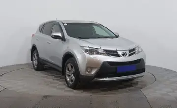 Toyota RAV4 2015 года за 11 090 000 тг. в Астана фото 3