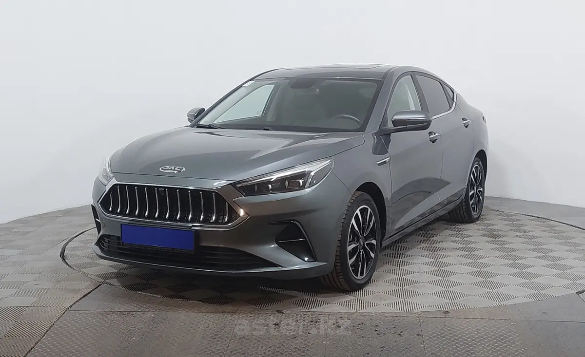 2021 JAC J7