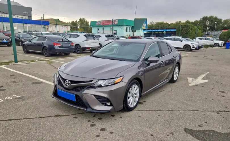 Toyota Camry 2020 года за 12 290 000 тг. в Талдыкорган