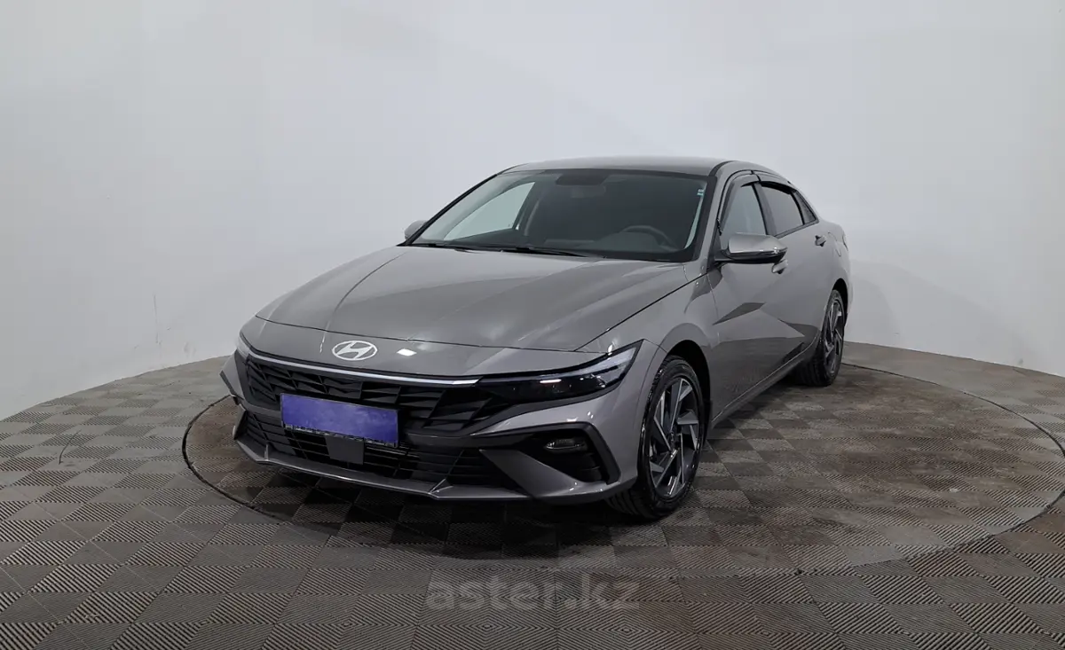 2025 Hyundai Elantra