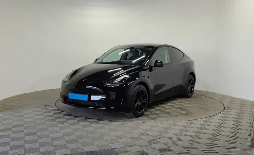 Tesla Model Y 2022 года за 17 000 000 тг. в Алматы