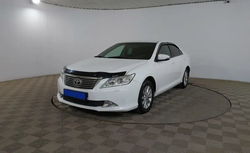 Toyota Camry 2014 года за 9 290 000 тг. в Шымкент